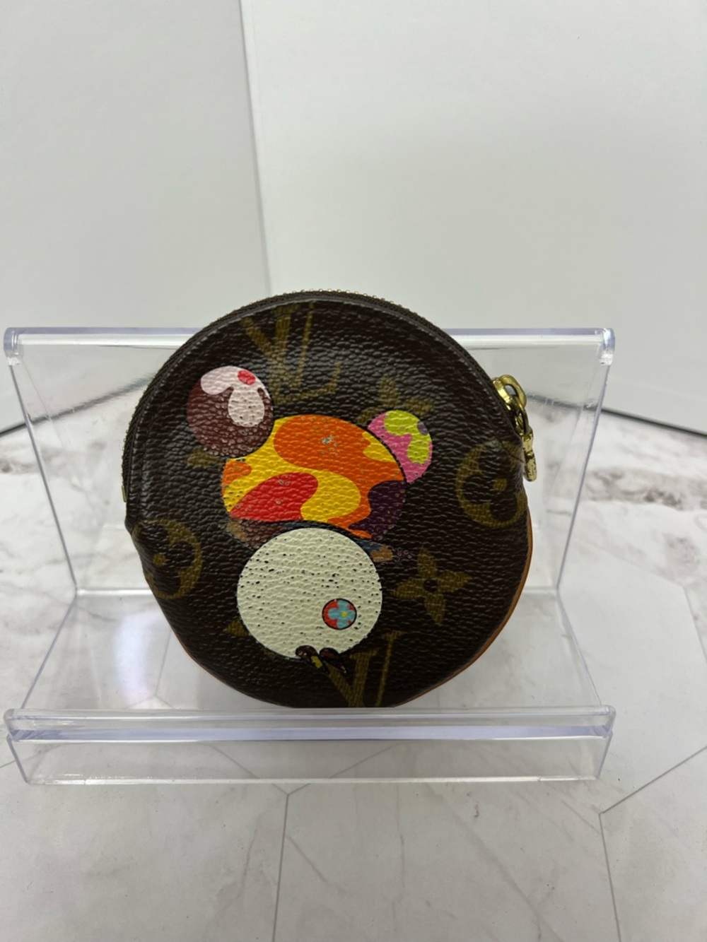 Louis Vuitton Takashi Murakami Round Coin Pouch with Multicolor Panda Motif - Picture 3 of 4